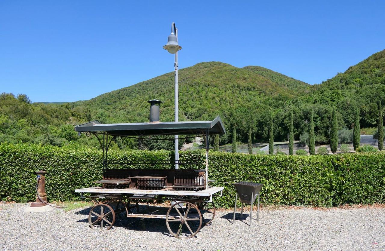 Resort Le Tegole Riparbella Dış mekan fotoğraf