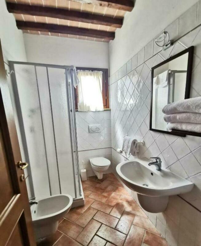 Resort Le Tegole Riparbella Dış mekan fotoğraf